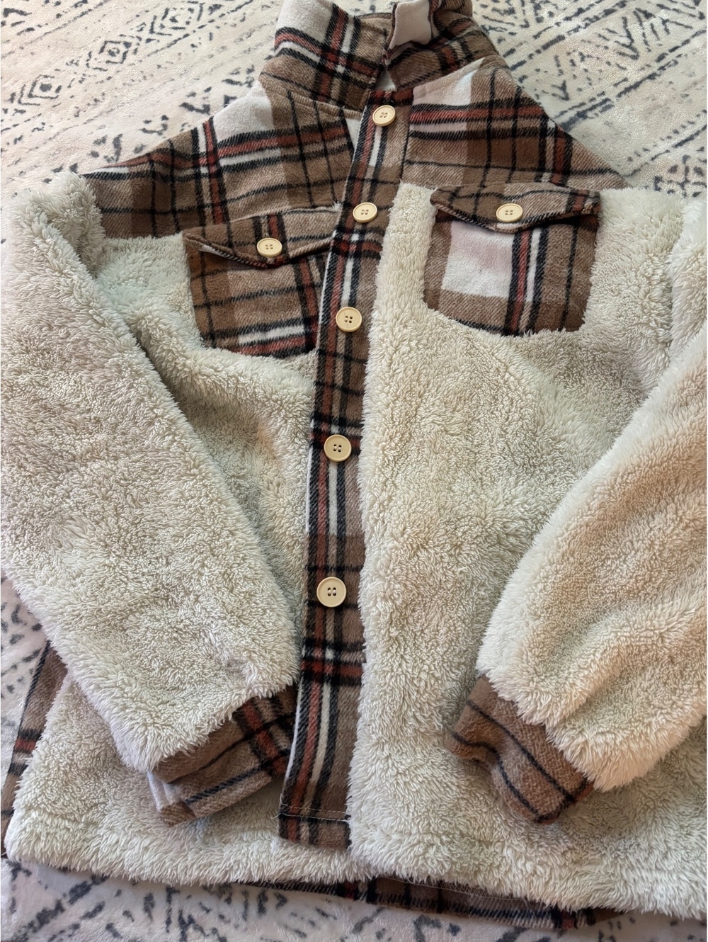 Large Women's Sherpa Fleece Jacket with Plaid Accents